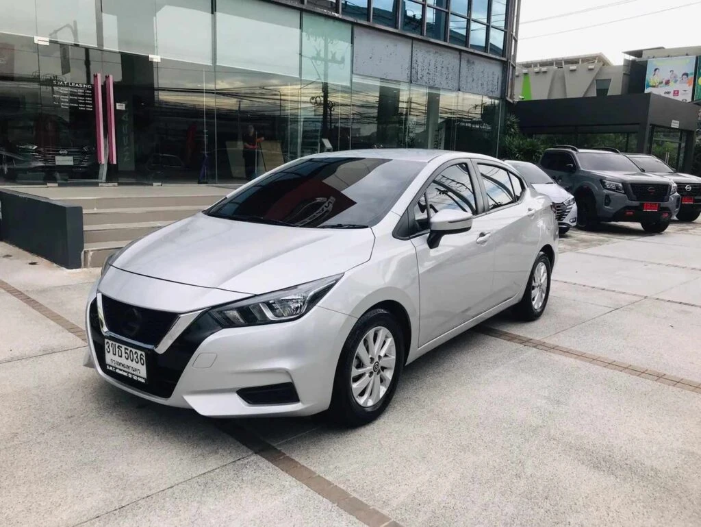 Nissan Almera จากเว็บไซต์ Drive Sure