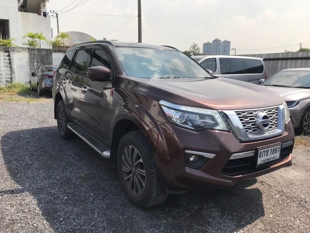 รถ Nissan Terra